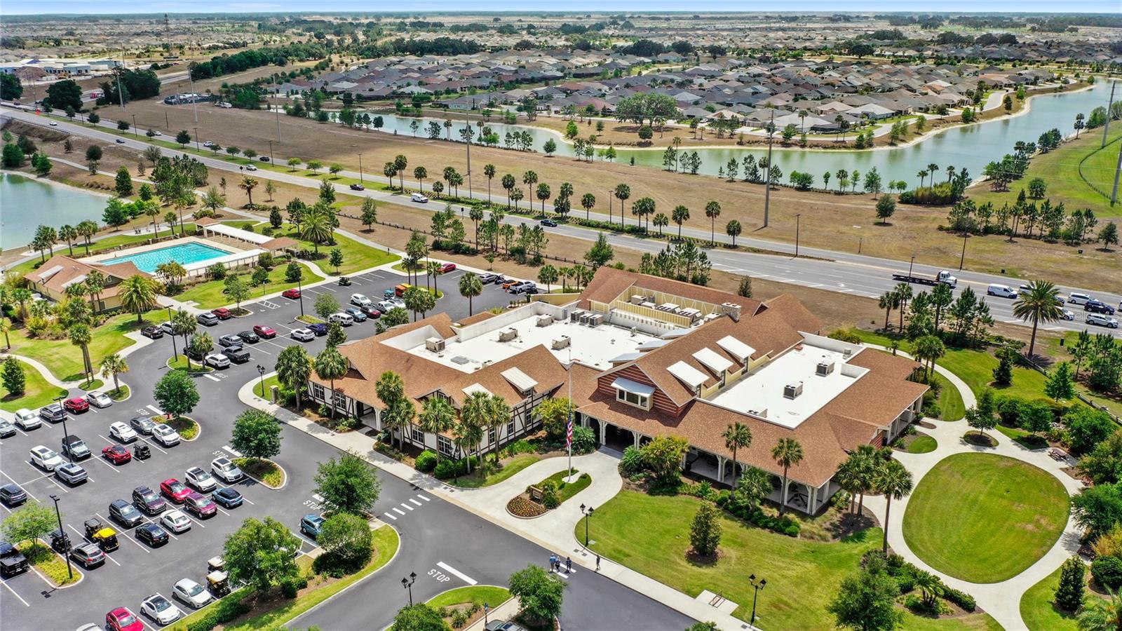 Image 43 of 53 For 2454 Monroe Terrace