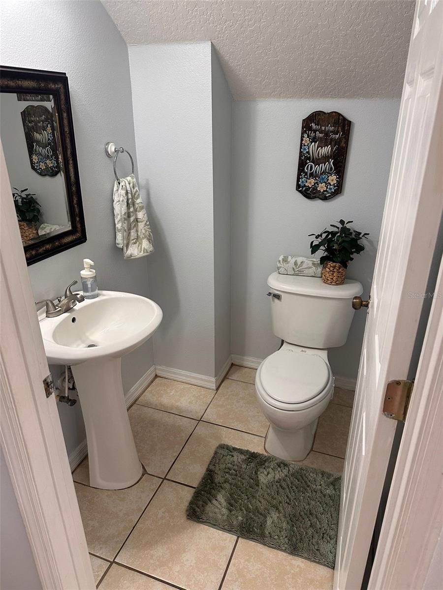 Image 17 of 20 For 15210 Starleigh Road