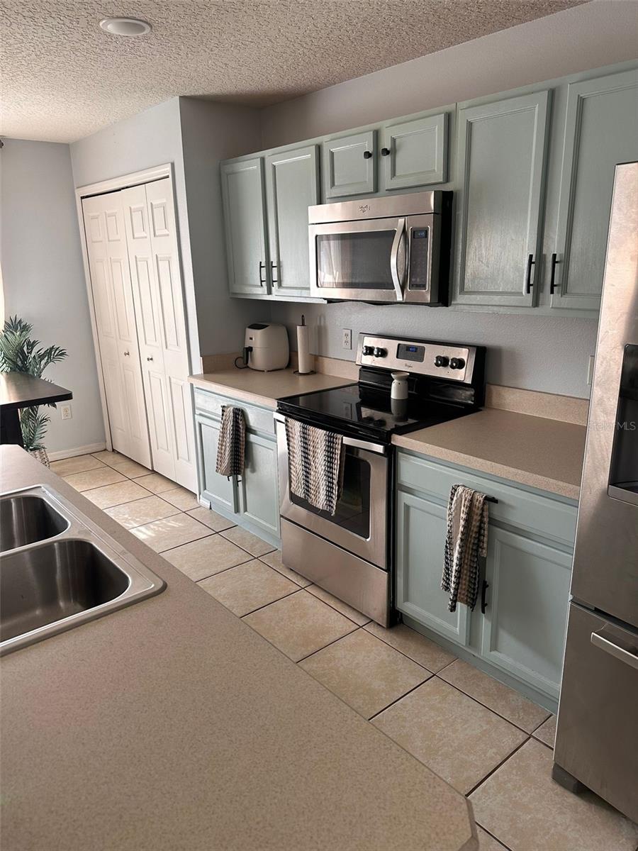 Image 5 of 20 For 15210 Starleigh Road