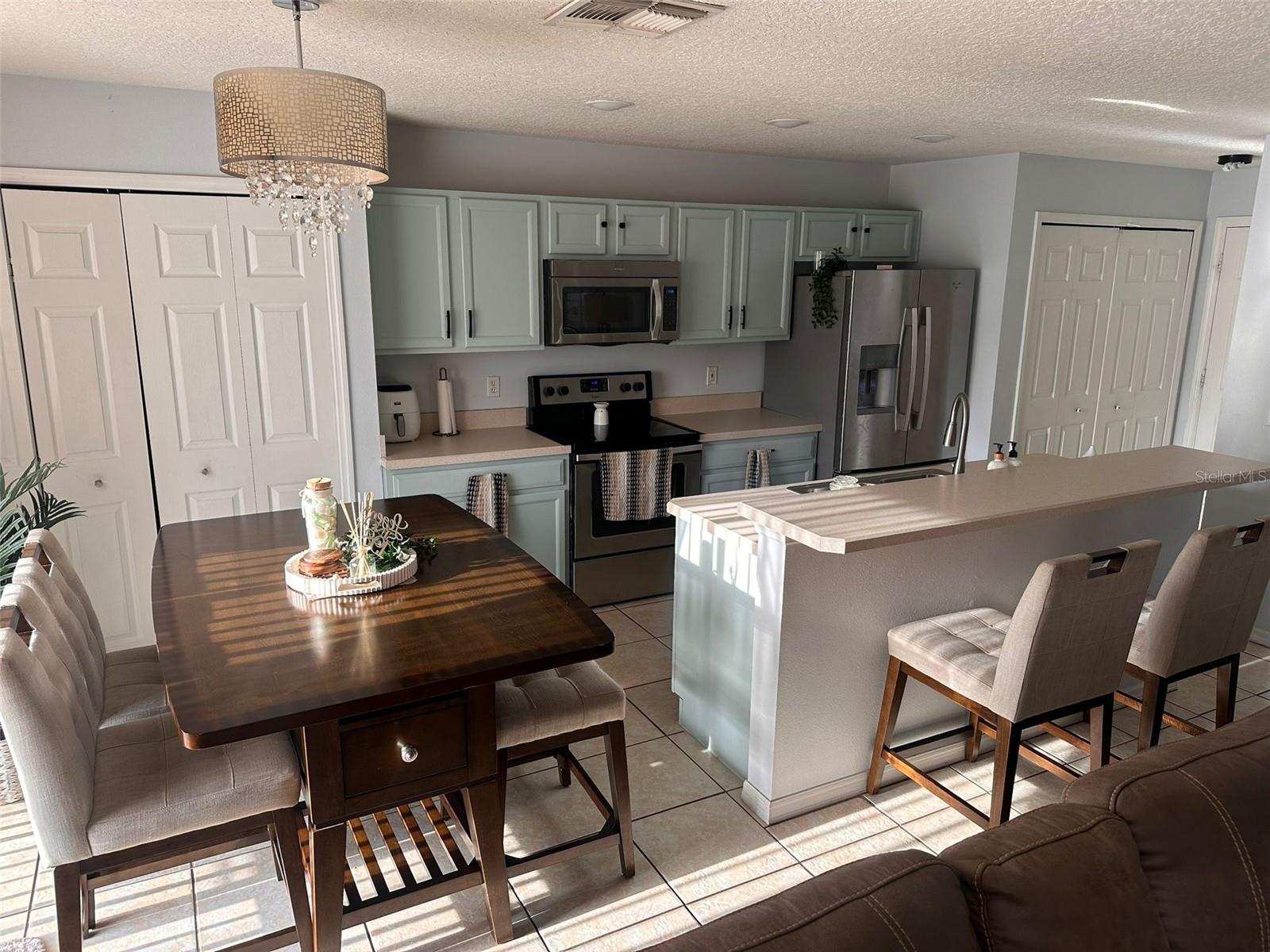 Image 6 of 20 For 15210 Starleigh Road