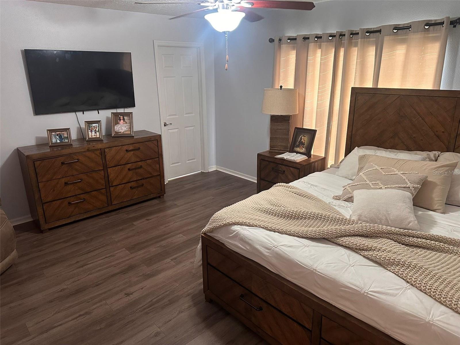 Image 9 of 20 For 15210 Starleigh Road