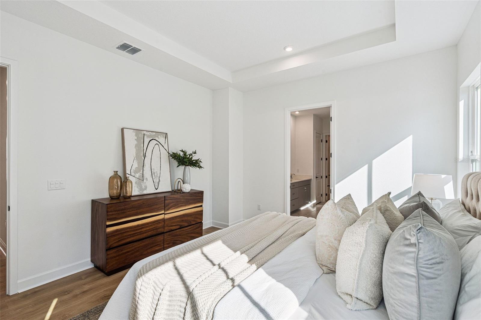 Image 13 of 24 For 1881 Beach Terrace