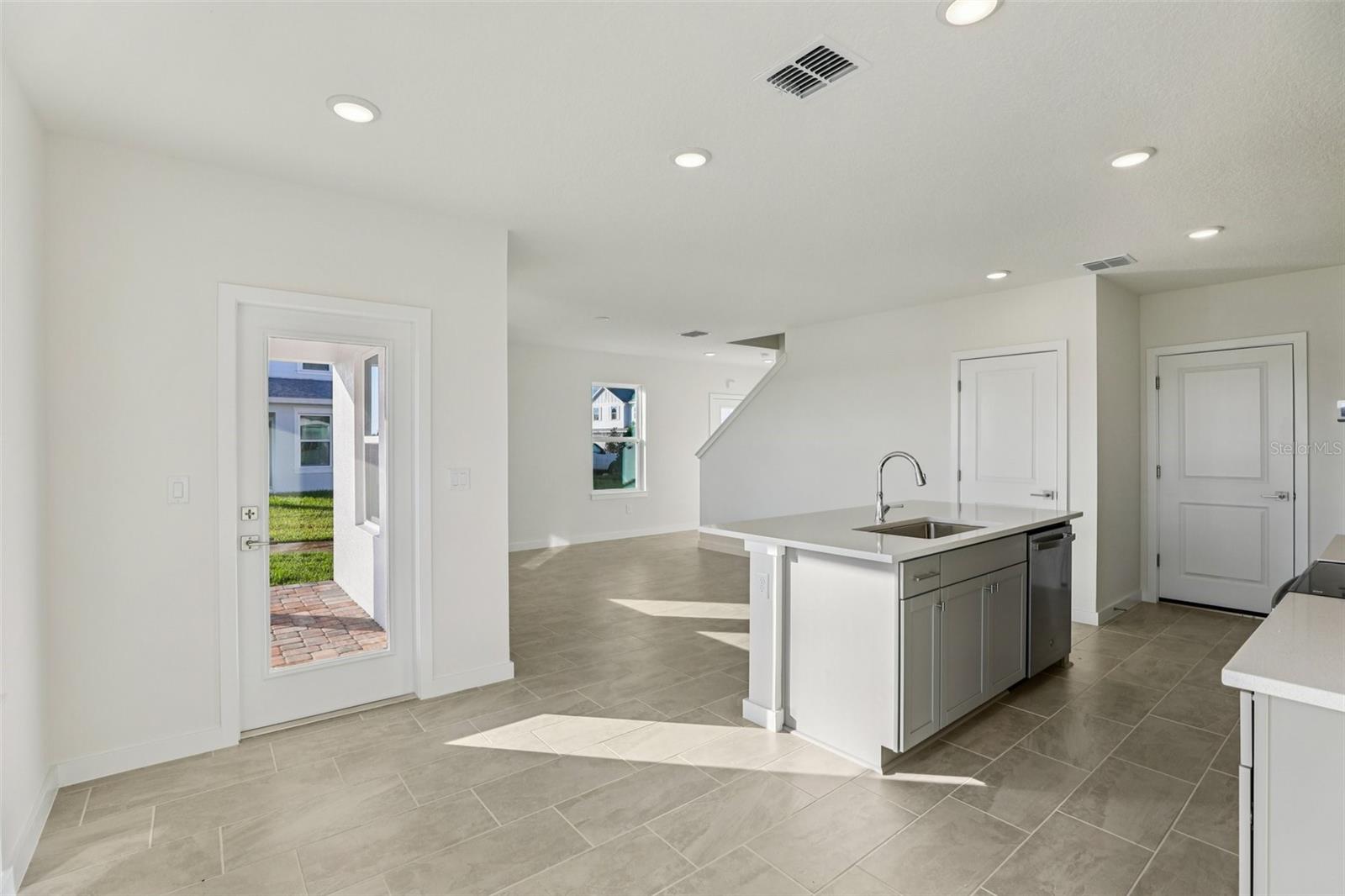 Image 13 of 38 For 6481 Horseshoe Lane Way