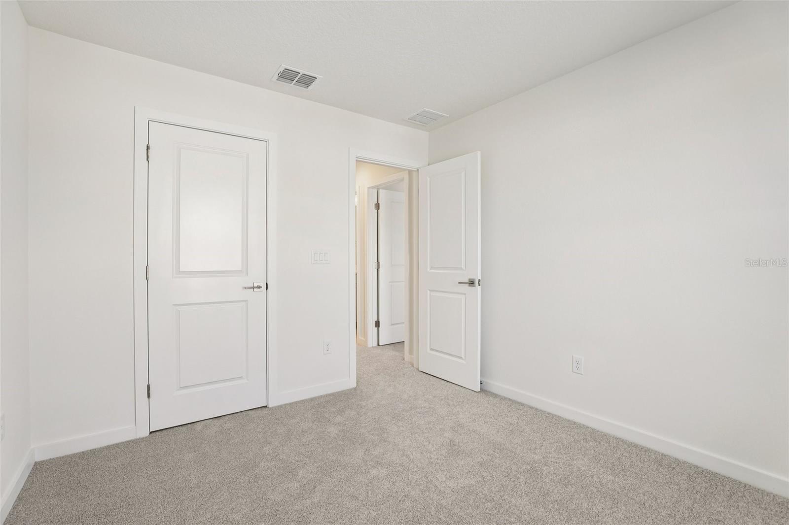 Image 33 of 38 For 6481 Horseshoe Lane Way