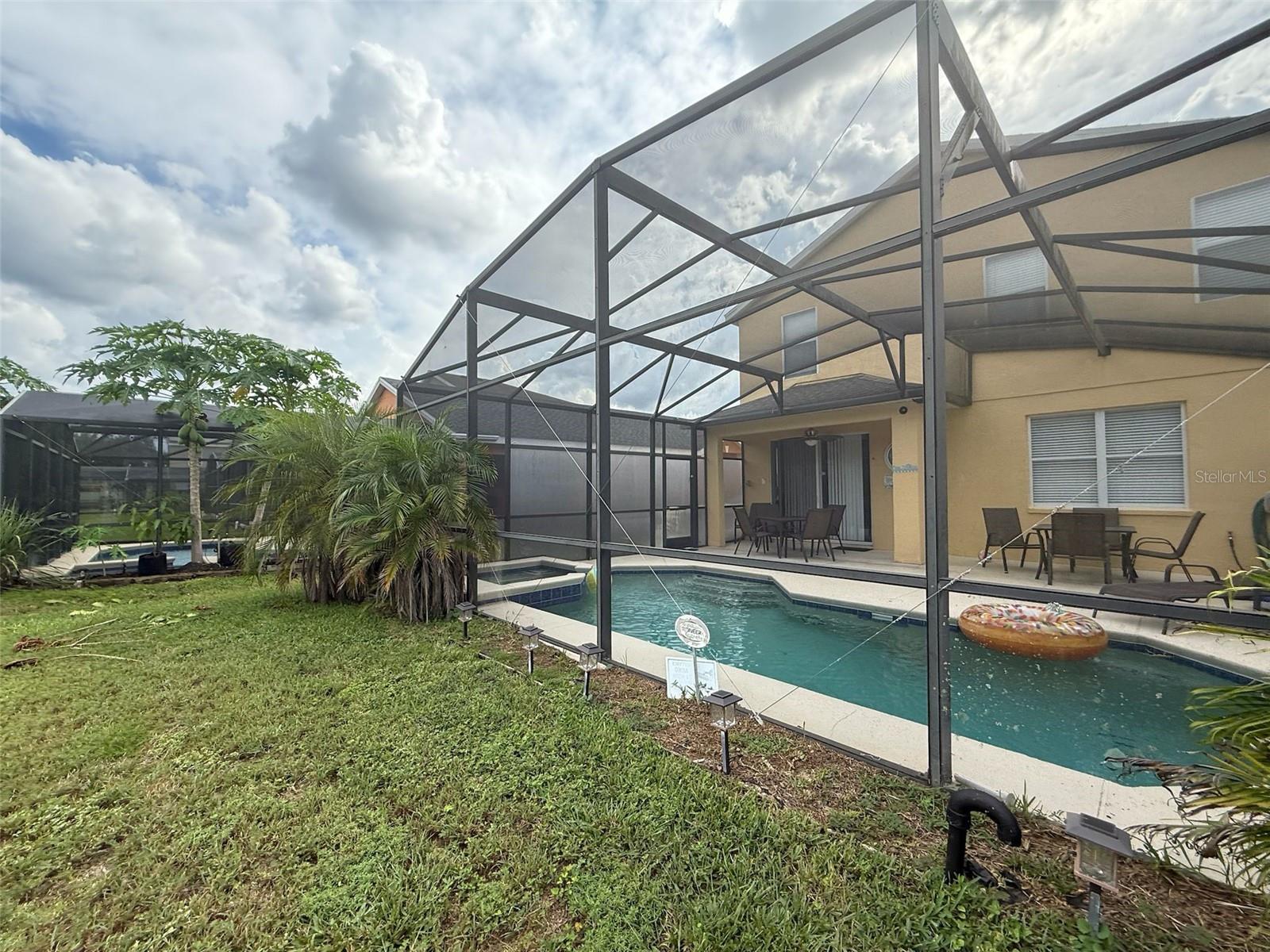 Image 24 of 27 For 178 Hammock Court