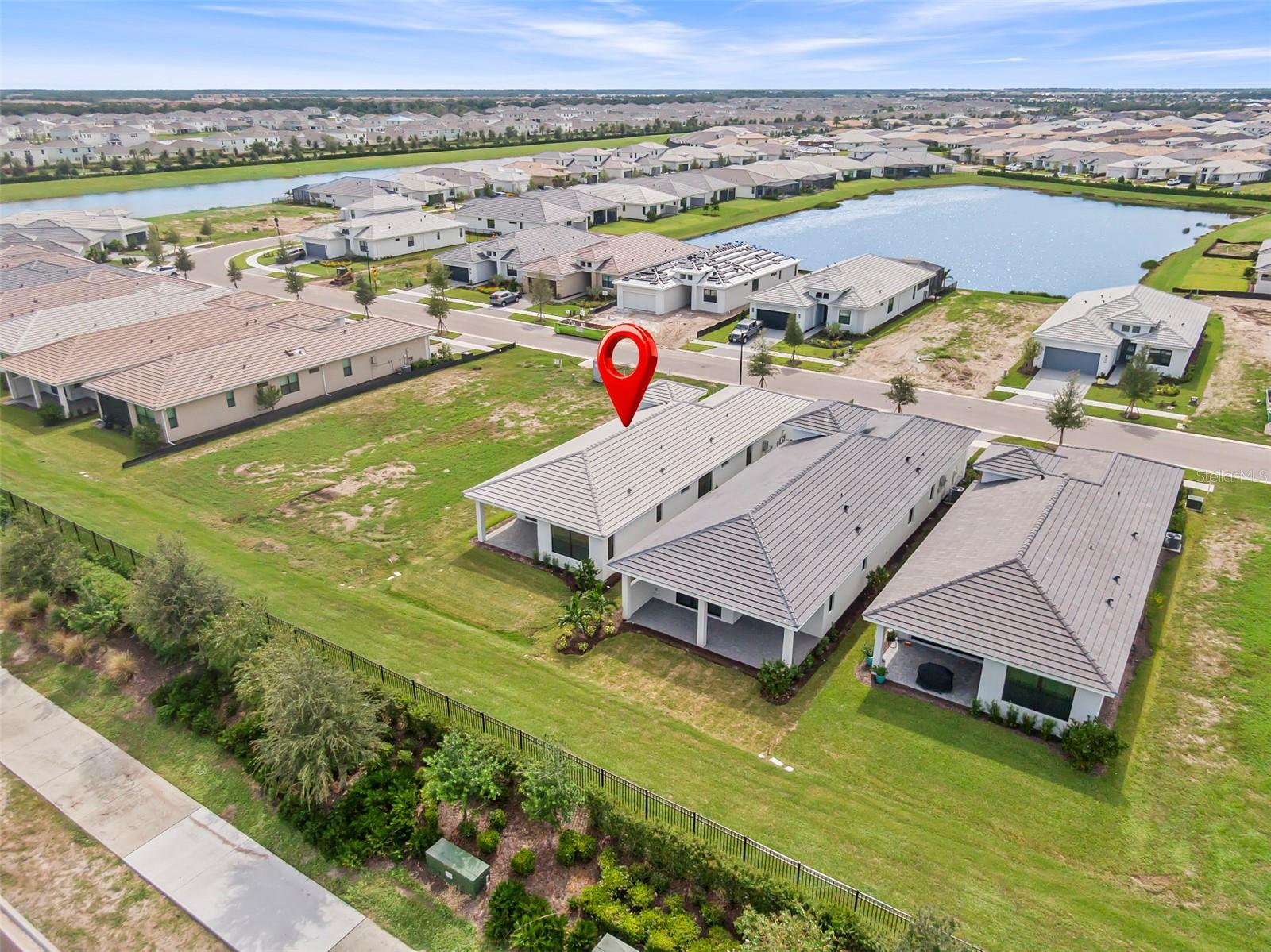 Image 23 of 47 For 18340 Rockport Place
