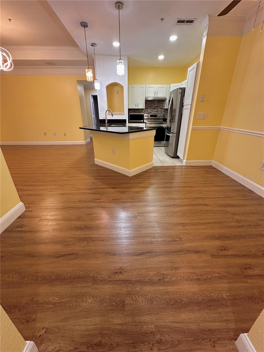 Image 11 of 45 For 3280 Soho Street 308