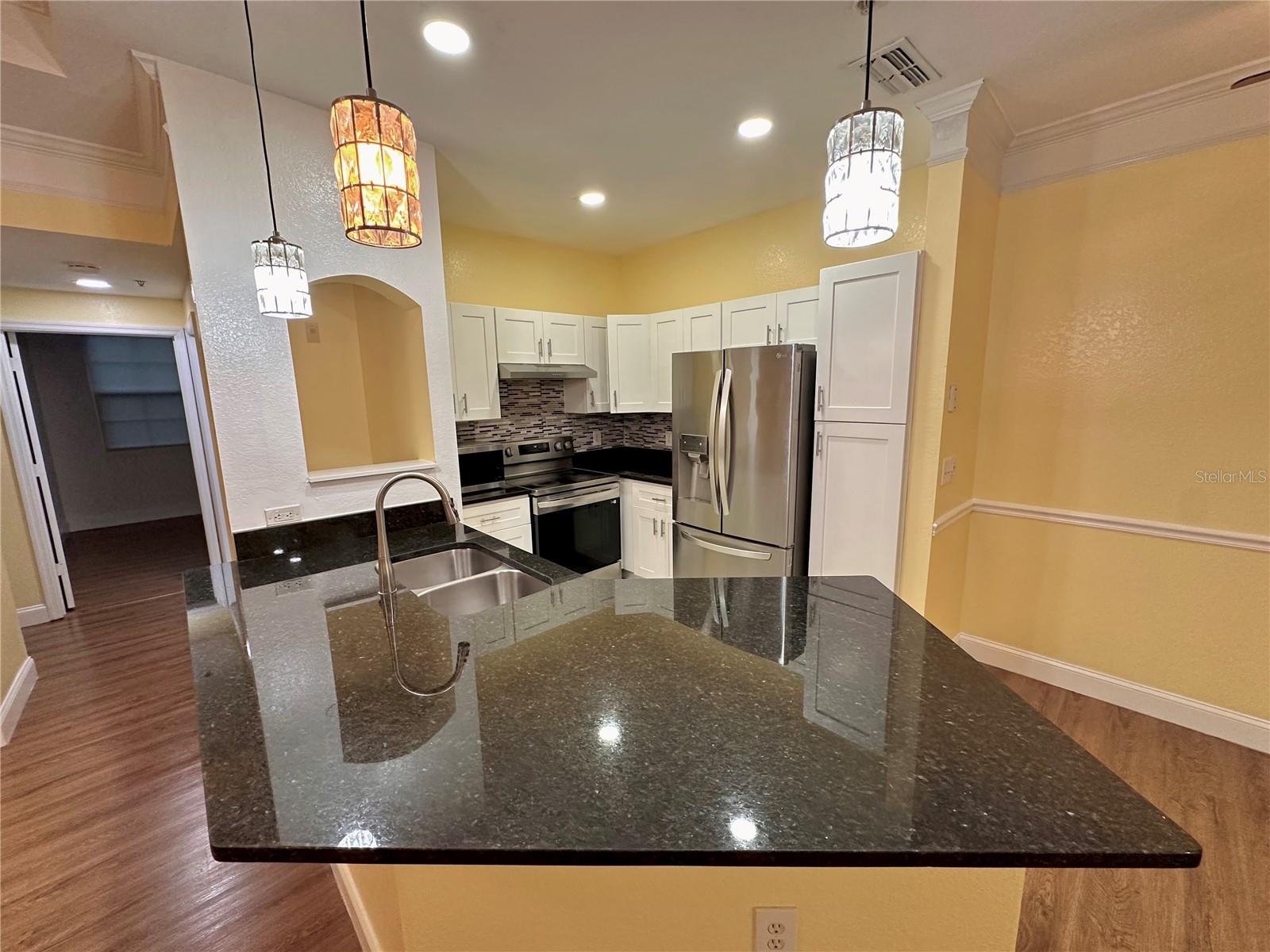 Image 15 of 45 For 3280 Soho Street 308