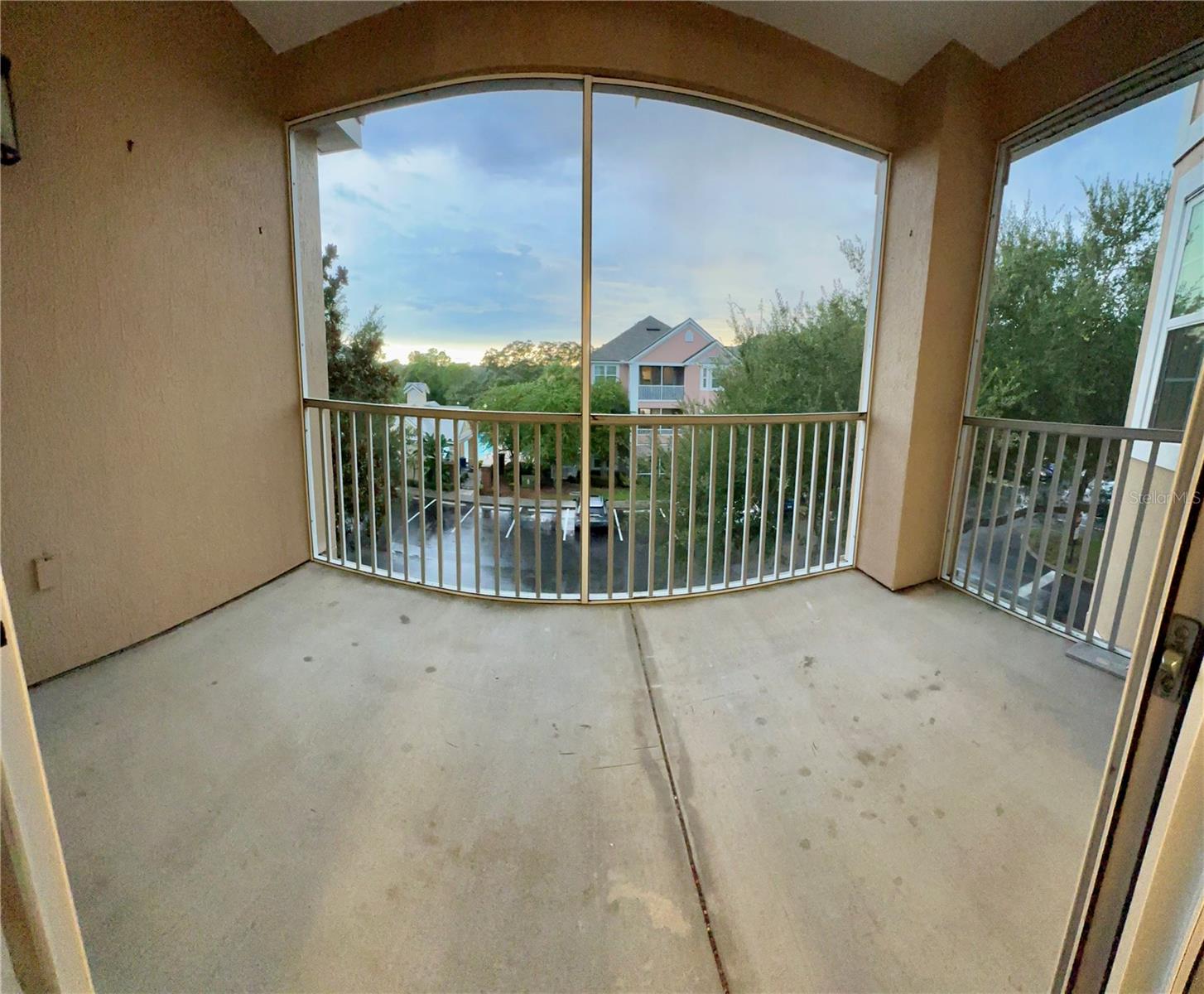 Image 18 of 45 For 3280 Soho Street 308