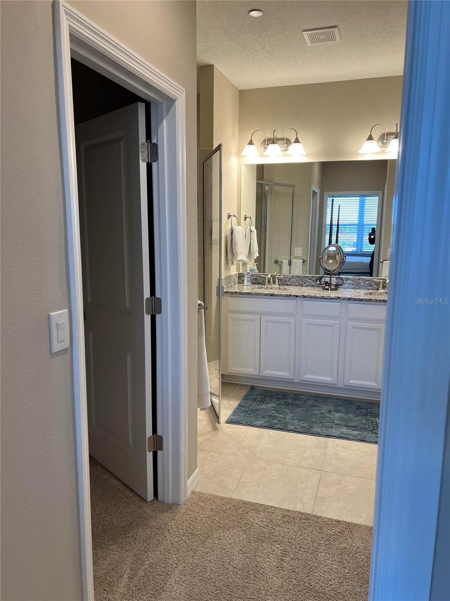 Image 19 of 25 For 13737 Messina Loop 101