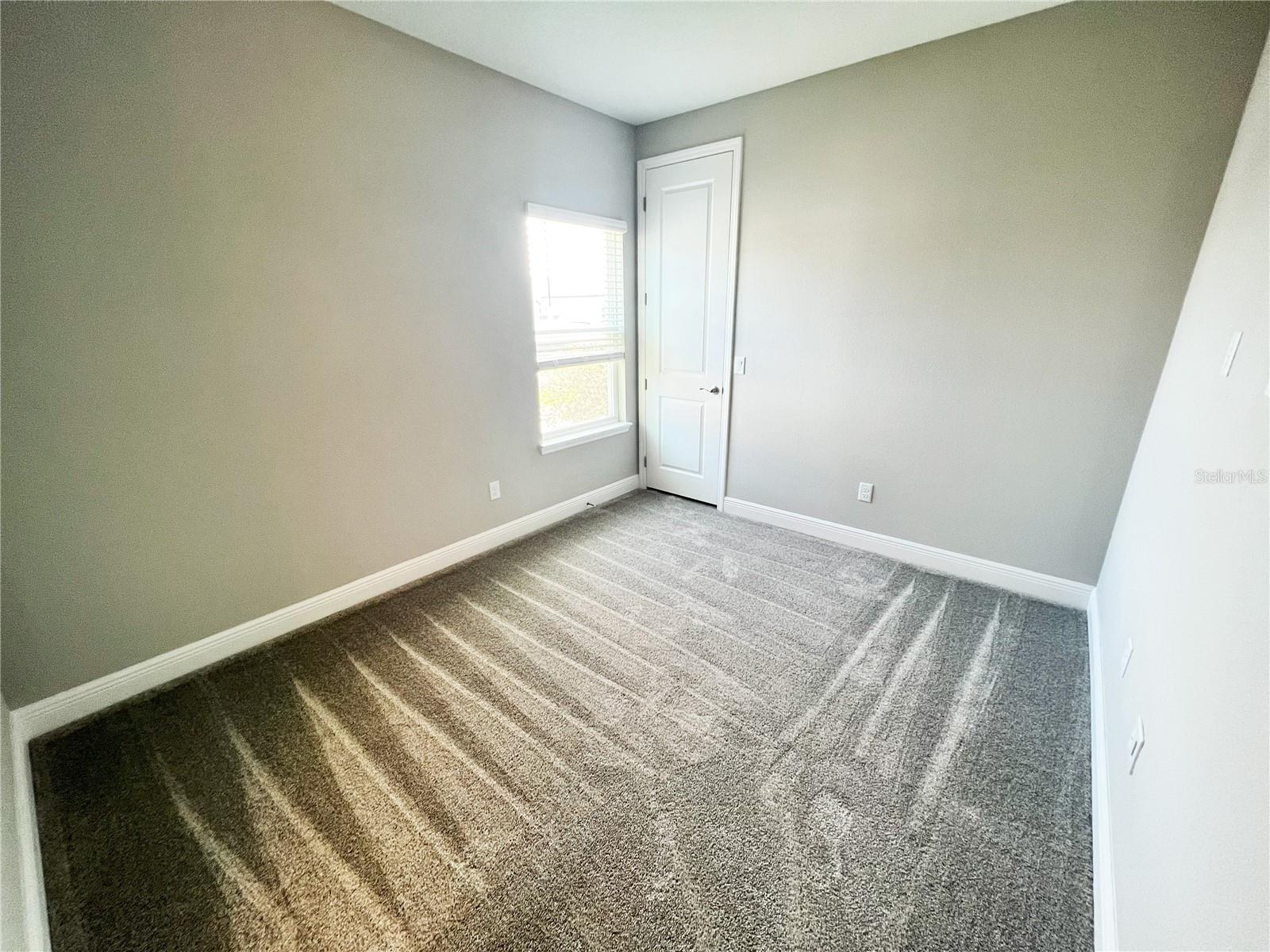 Image 11 of 35 For 7037 Carrickbend Lane