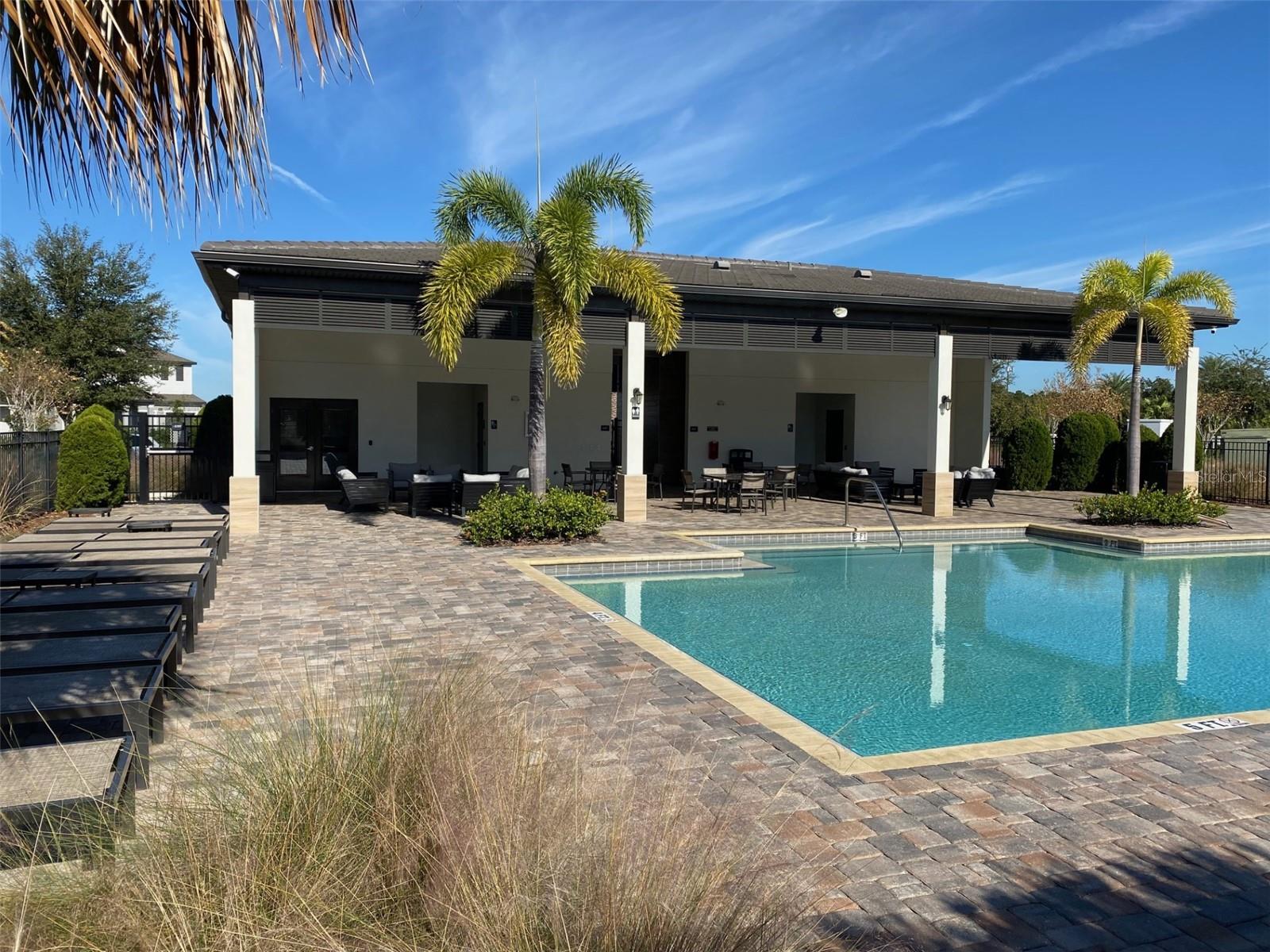 Image 33 of 35 For 7037 Carrickbend Lane