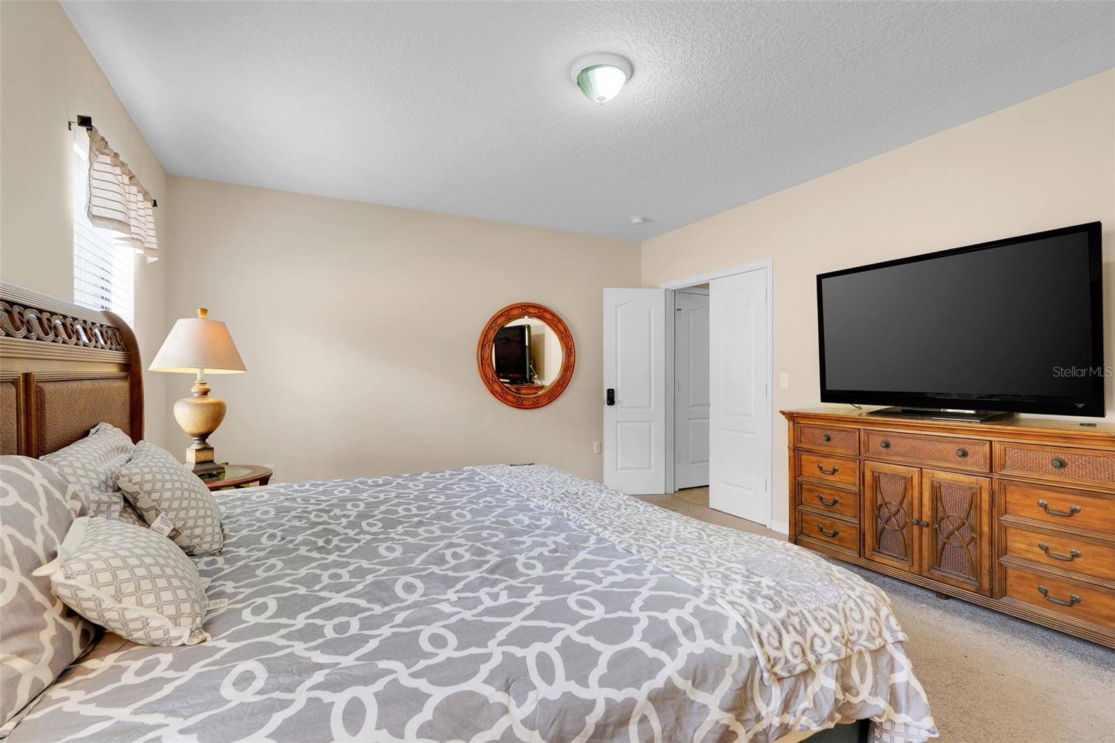 Image 16 of 49 For 1037 Cypress Pointe Boulevard