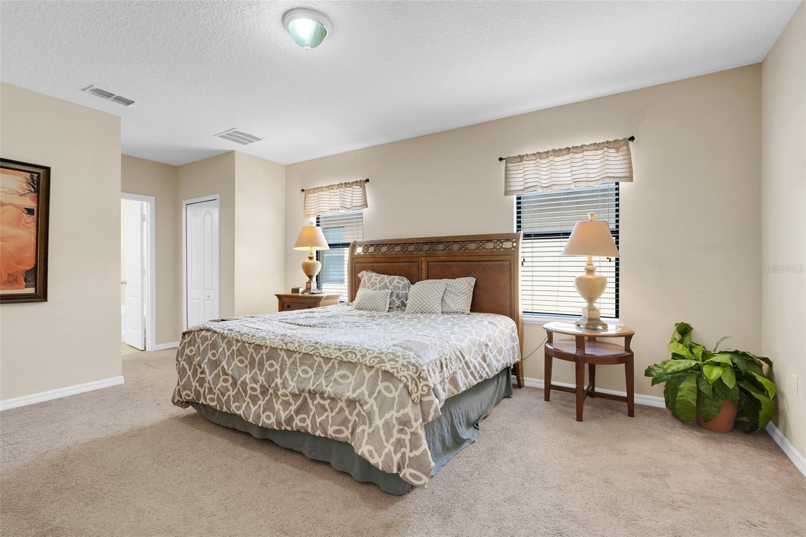 Image 17 of 49 For 1037 Cypress Pointe Boulevard