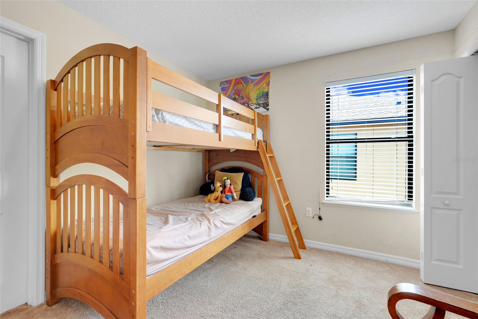 Image 33 of 49 For 1037 Cypress Pointe Boulevard