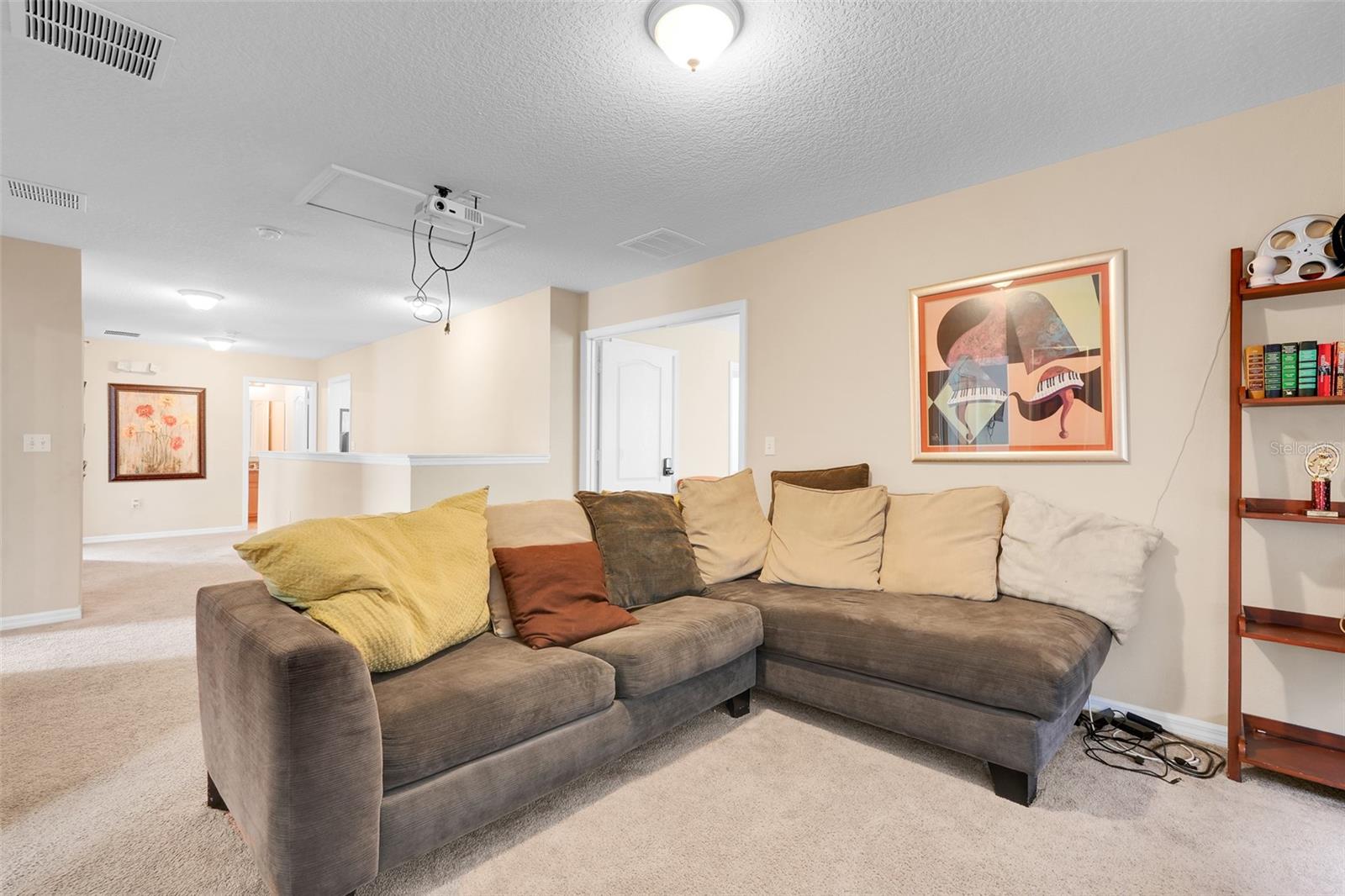 Image 35 of 49 For 1037 Cypress Pointe Boulevard
