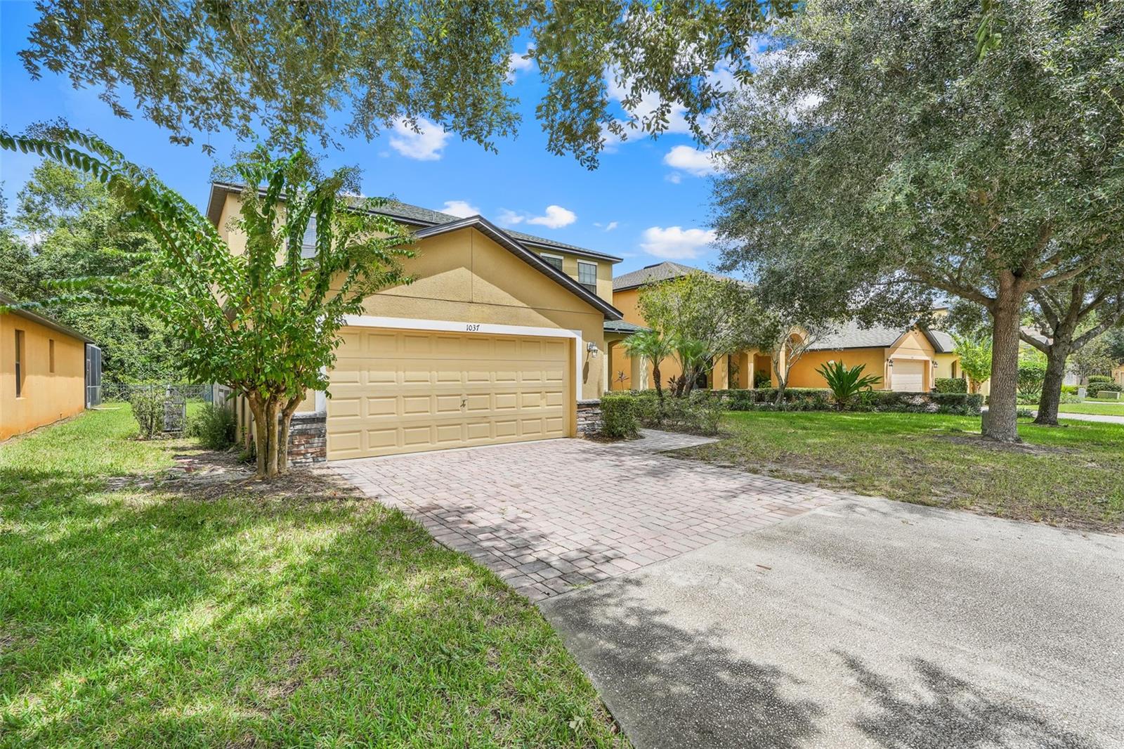 Image 5 of 49 For 1037 Cypress Pointe Boulevard
