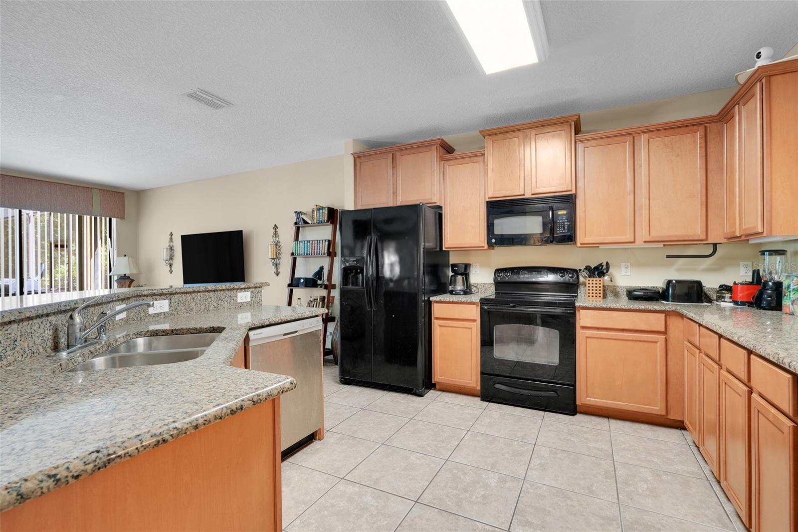 Image 9 of 49 For 1037 Cypress Pointe Boulevard