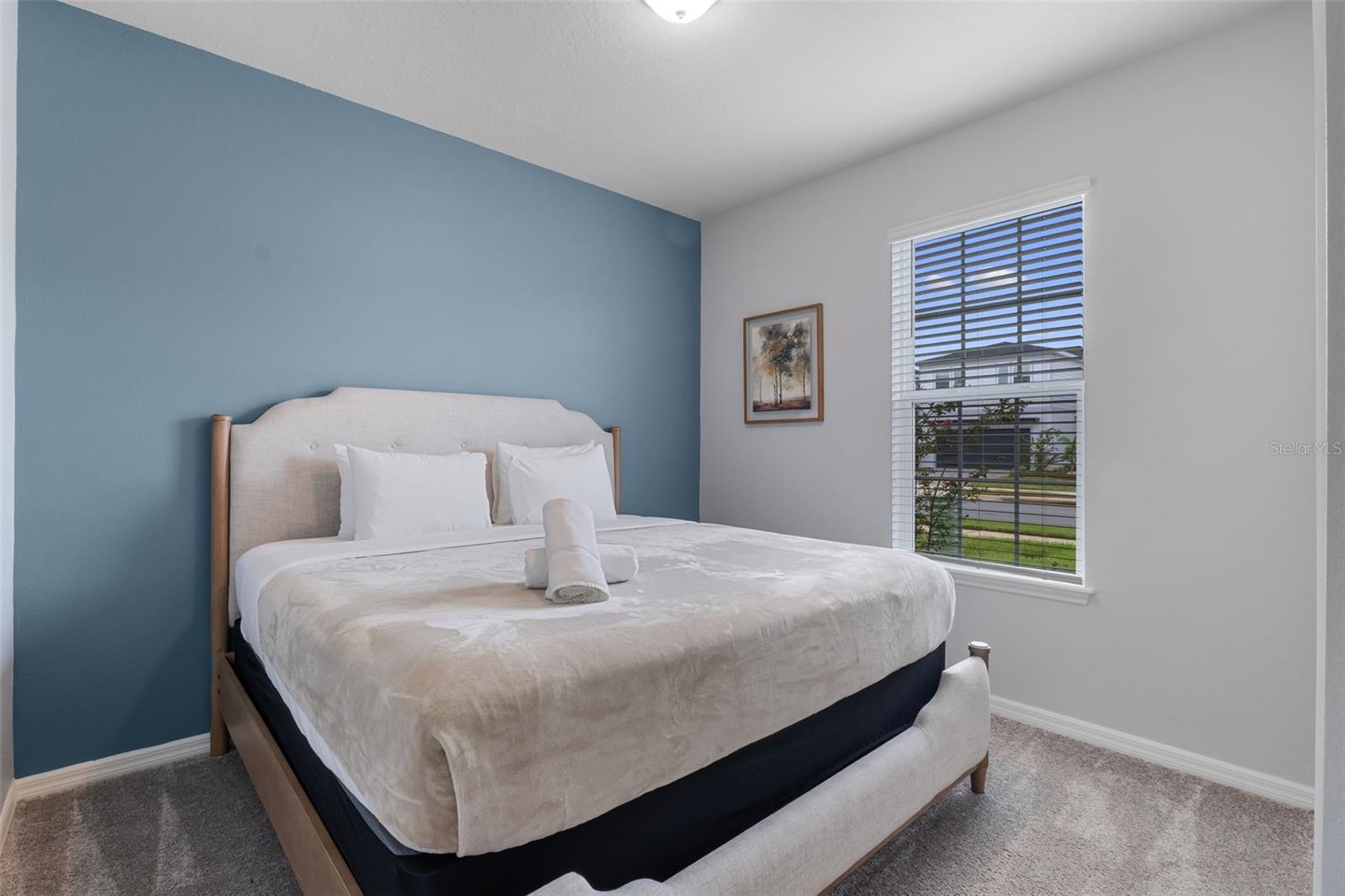 Image 28 of 93 For 15964 Sandy Cliffs Drive