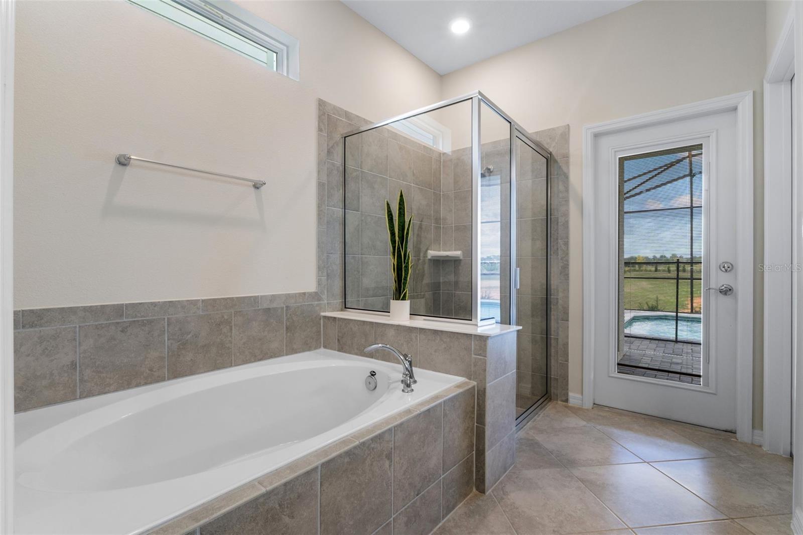 Image 29 of 93 For 15964 Sandy Cliffs Drive