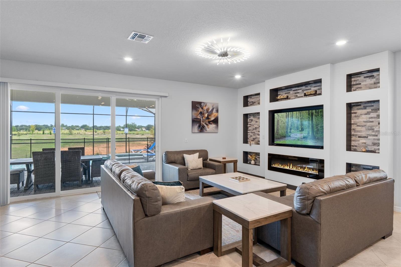 Image 8 of 93 For 15964 Sandy Cliffs Drive
