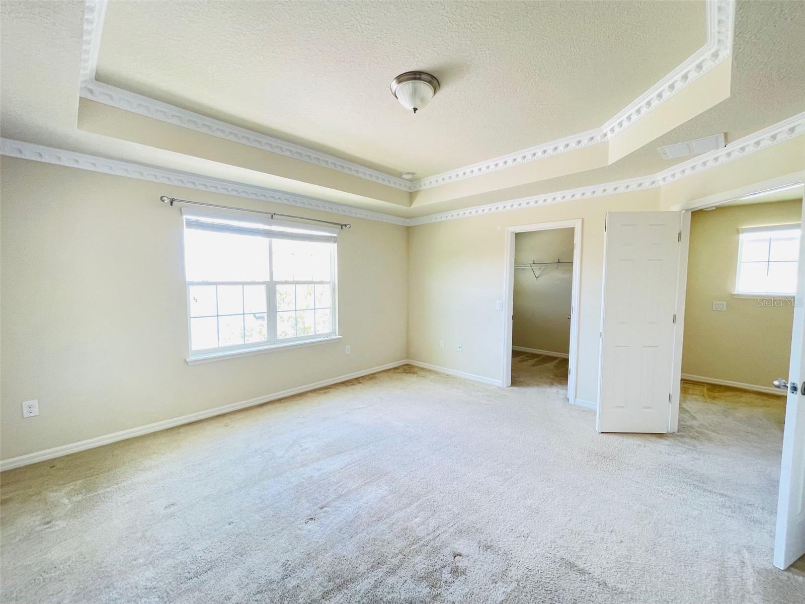 Image 10 of 15 For 12058 Silverlake Park Drive