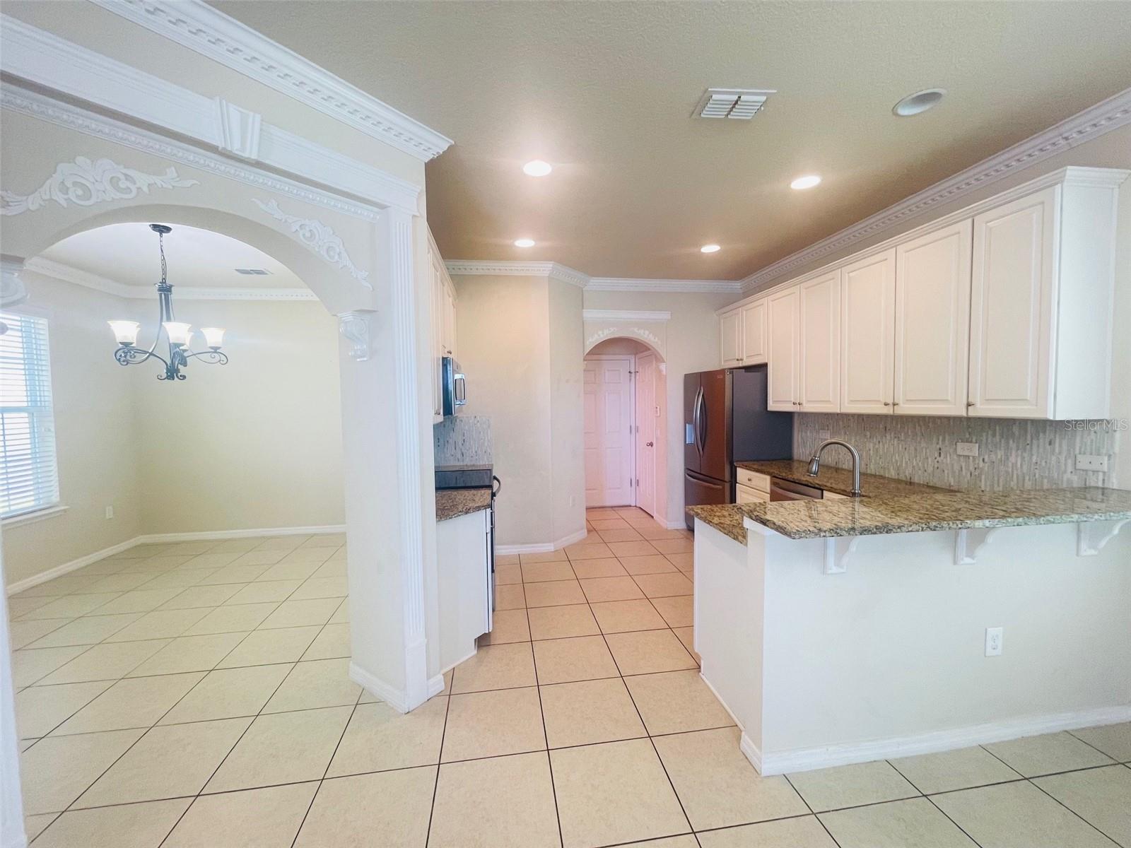 Image 3 of 15 For 12058 Silverlake Park Drive
