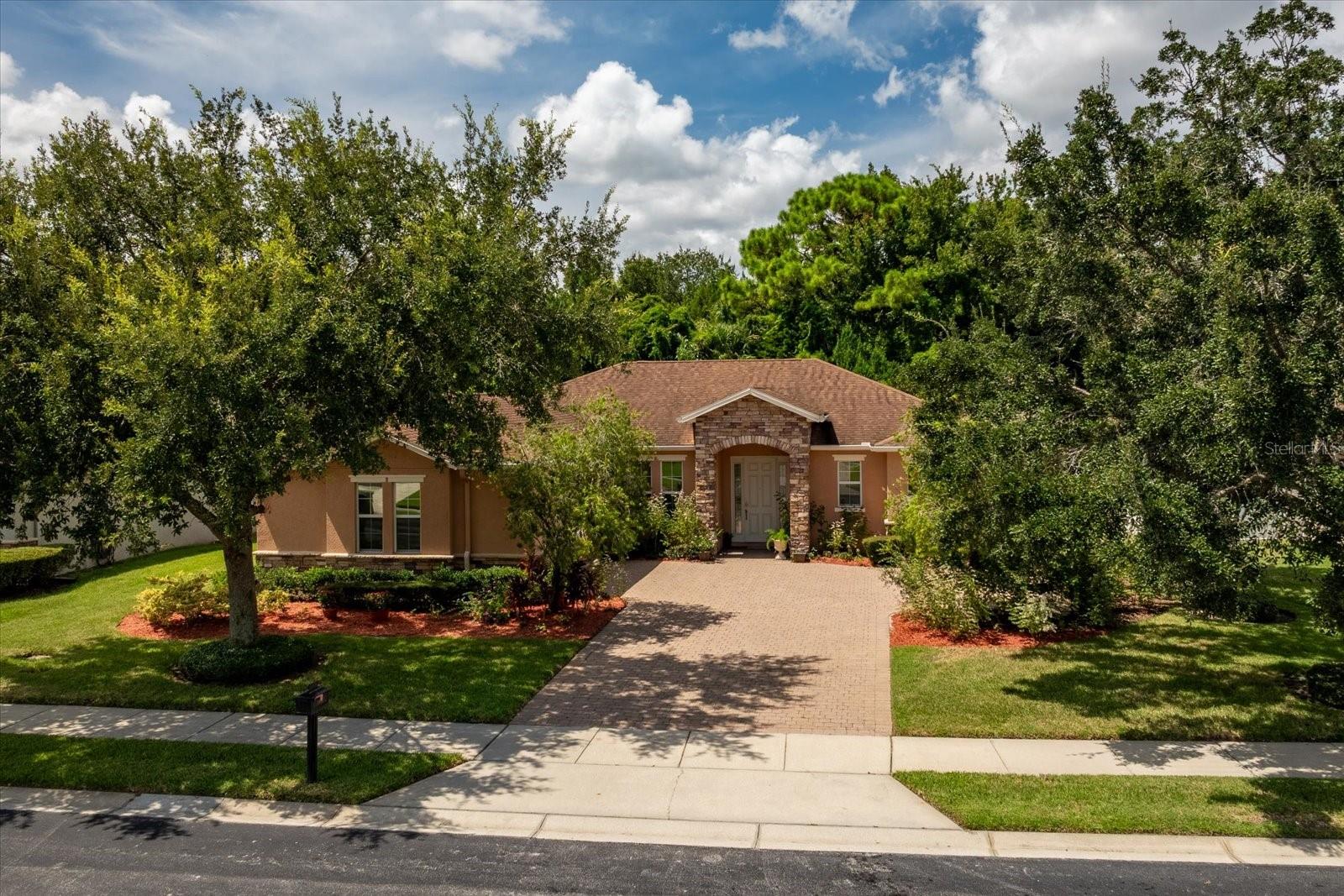 Image 2 of 32 For 861 Bighorn Street