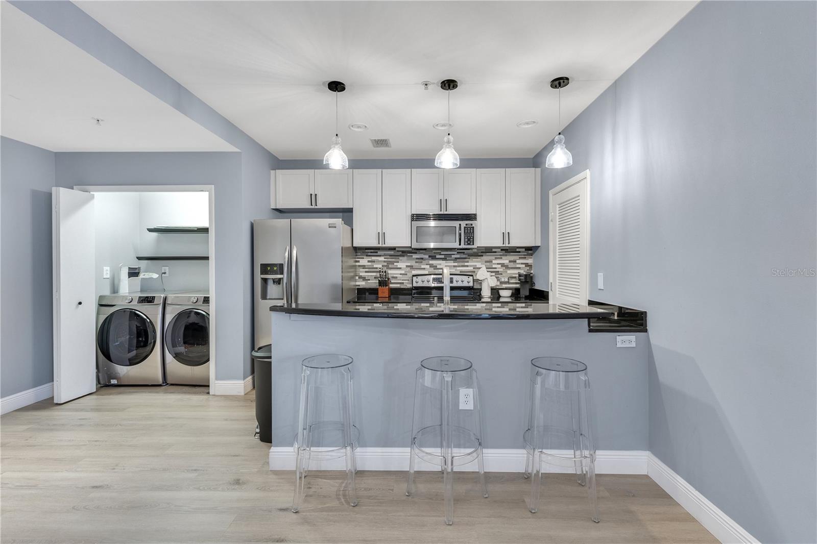 Image 13 of 43 For 525 Jackson Street 308