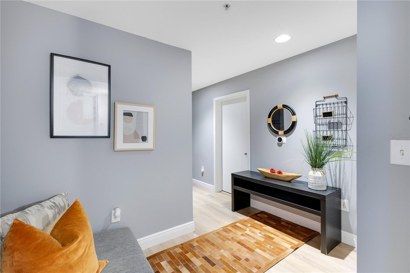 Image 16 of 43 For 525 Jackson Street 308