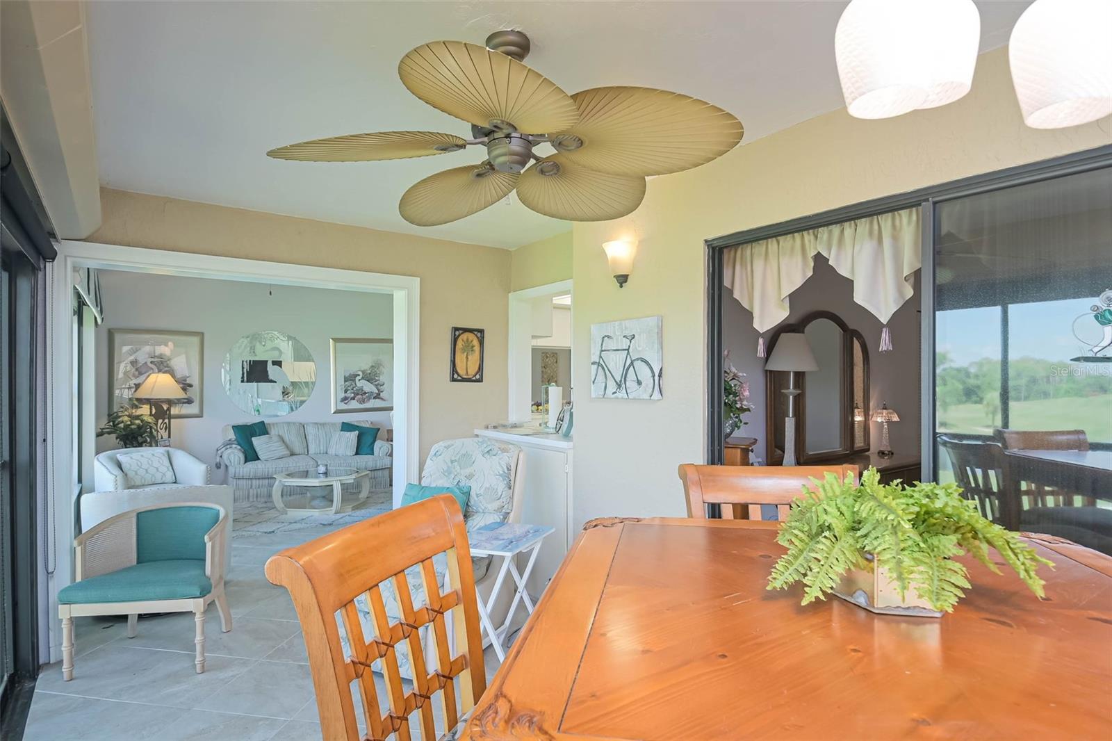 Image 14 of 30 For 5845 Trailwinds Drive 531