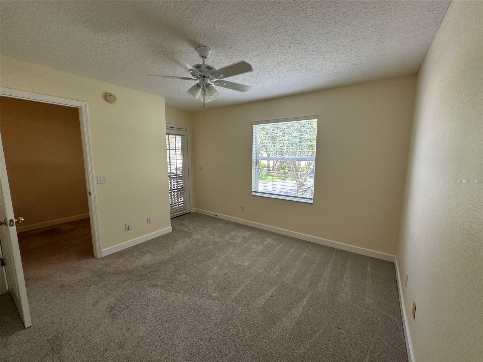 Image 11 of 39 For 600 Northern Way 1403