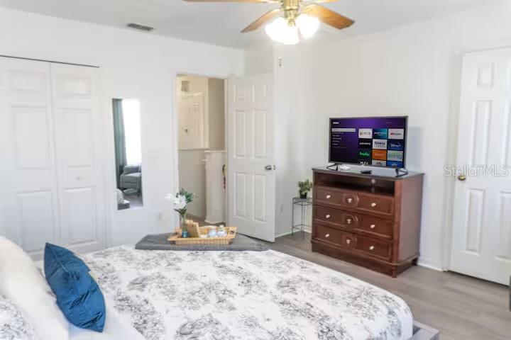 Image 21 of 40 For 1139 Beach Circle