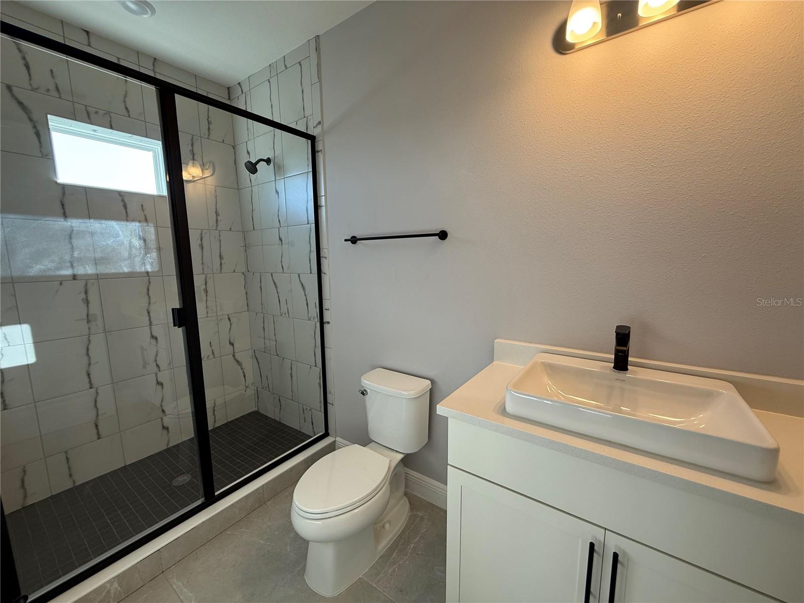 Image 26 of 43 For 10004 Fiddley Alley