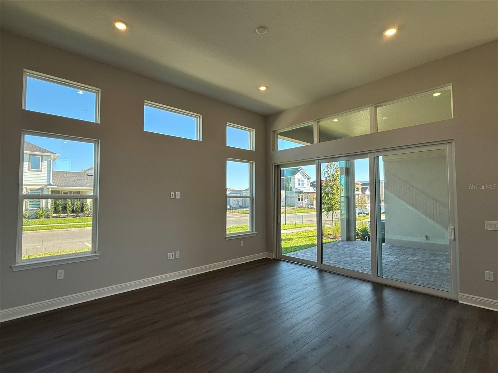 Image 5 of 43 For 10004 Fiddley Alley