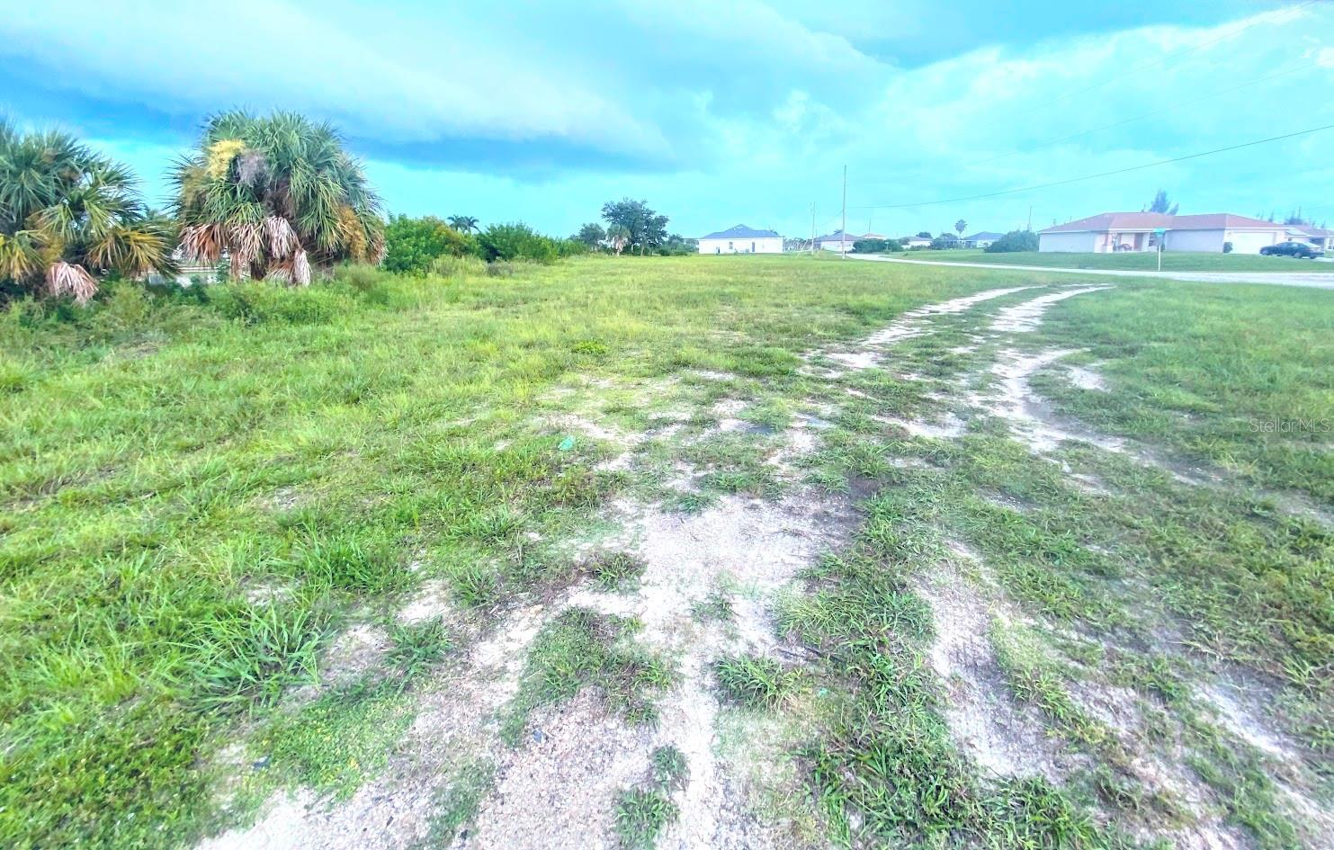 Image 3 of 5 For 3117 Nw 9th St