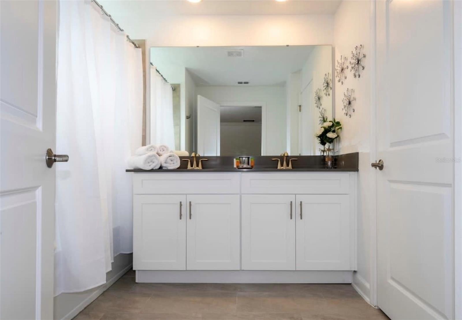 Image 19 of 40 For 2569 Reading Trail