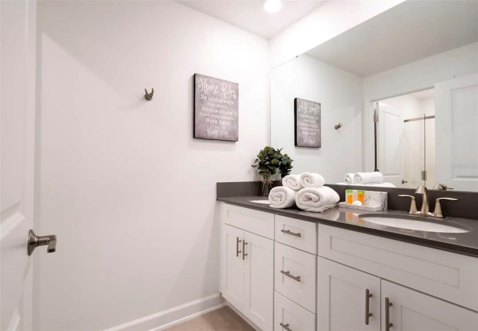 Image 24 of 40 For 2569 Reading Trail