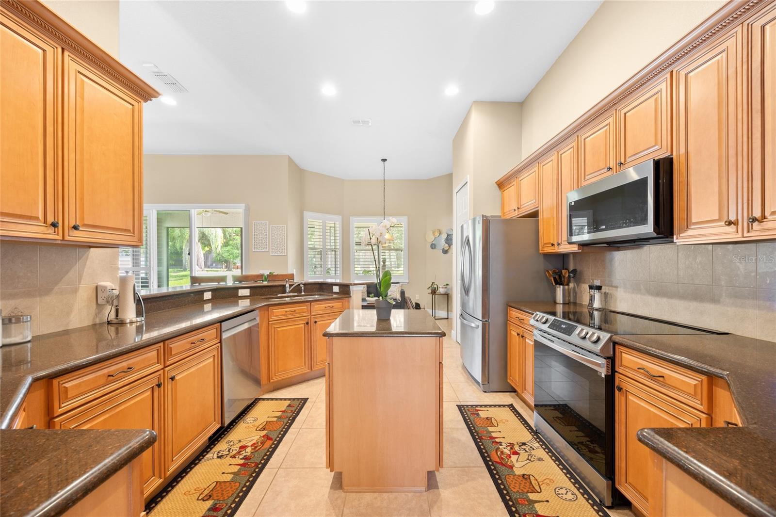 Image 11 of 43 For 3856 Shoreside Drive