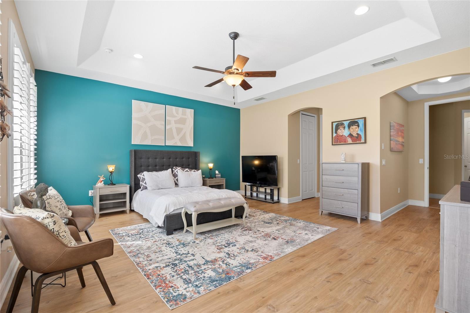 Image 16 of 43 For 3856 Shoreside Drive