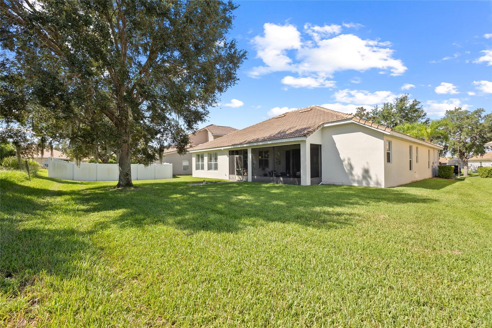 Image 31 of 43 For 3856 Shoreside Drive