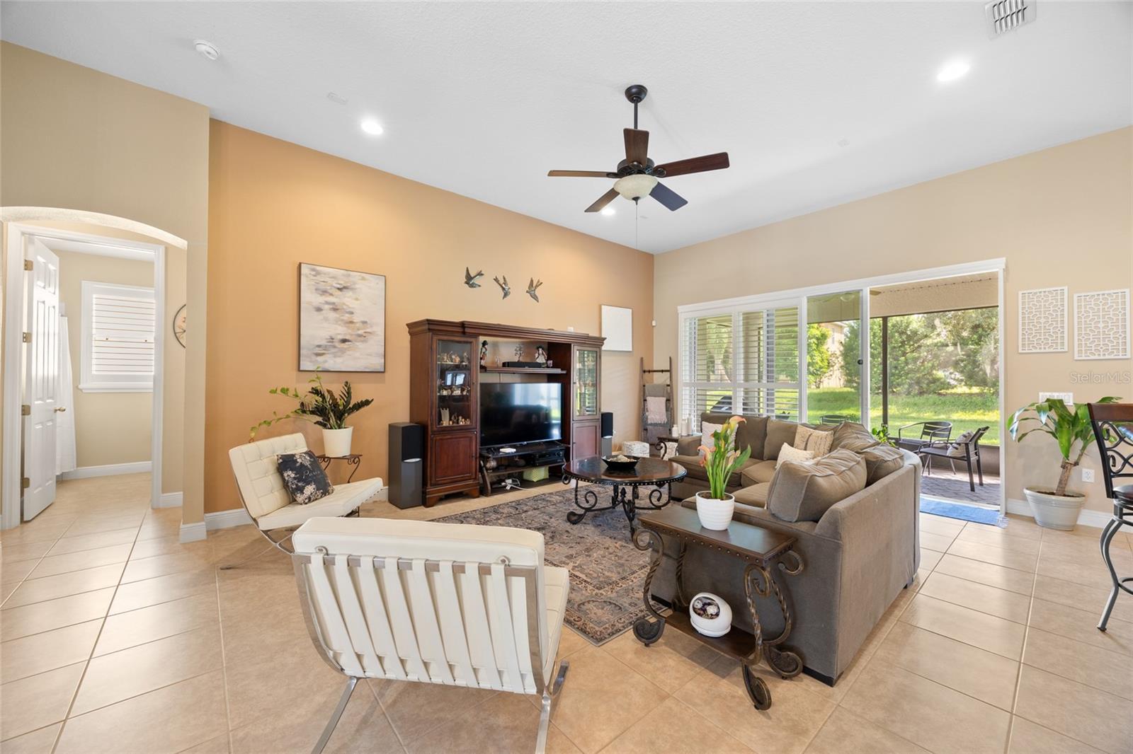 Image 9 of 43 For 3856 Shoreside Drive
