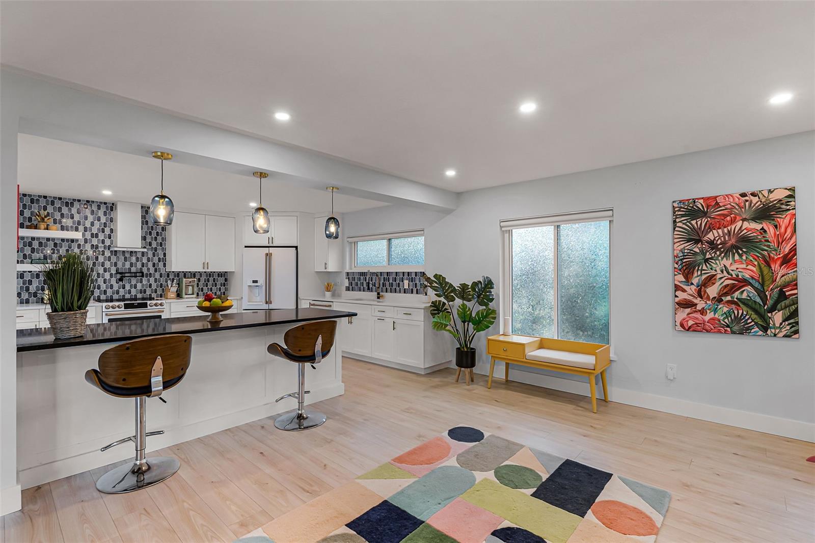 Image 10 of 45 For 940 Alba Drive