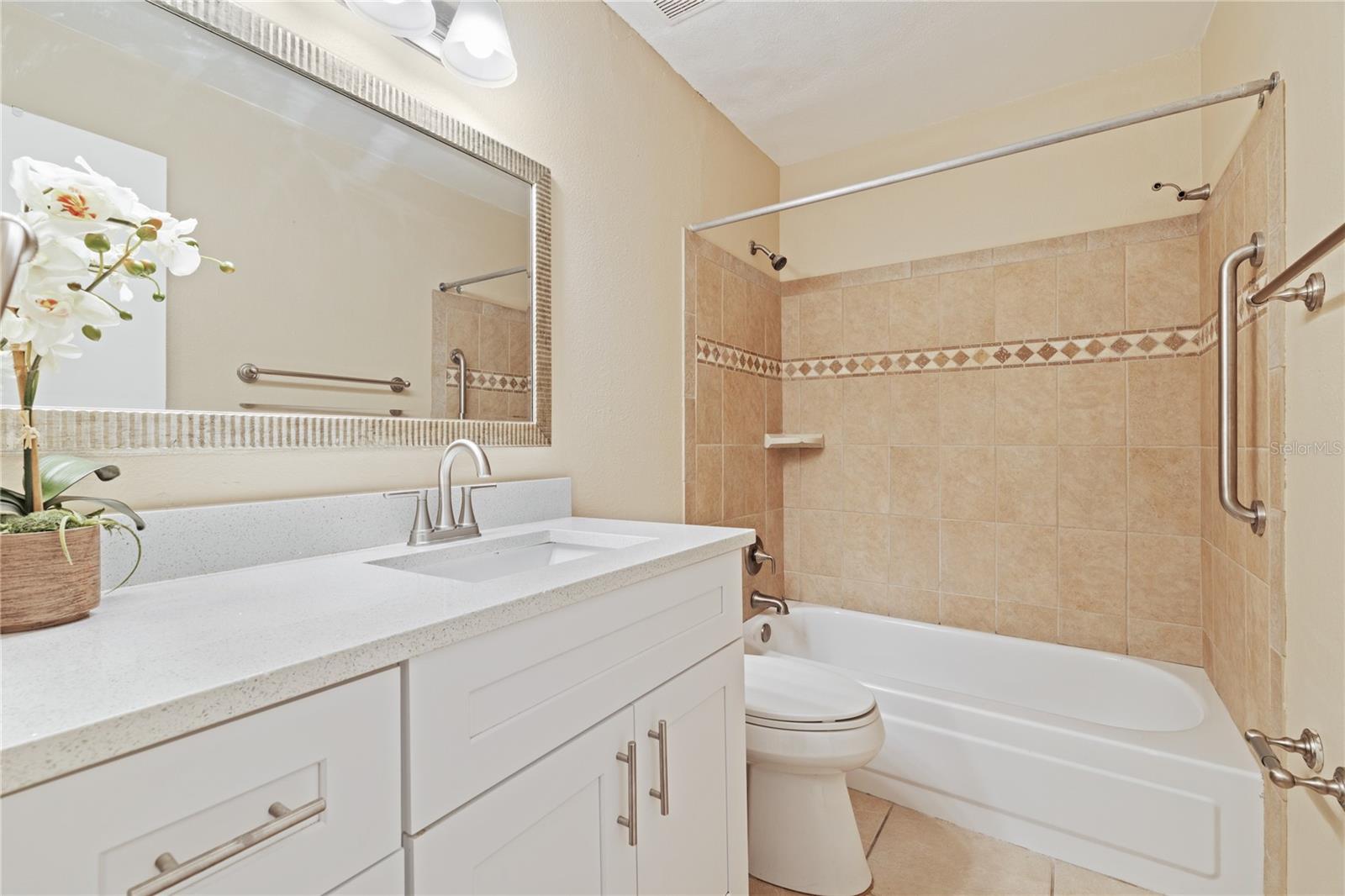 Image 38 of 51 For 3032 Parkway Boulevard 208