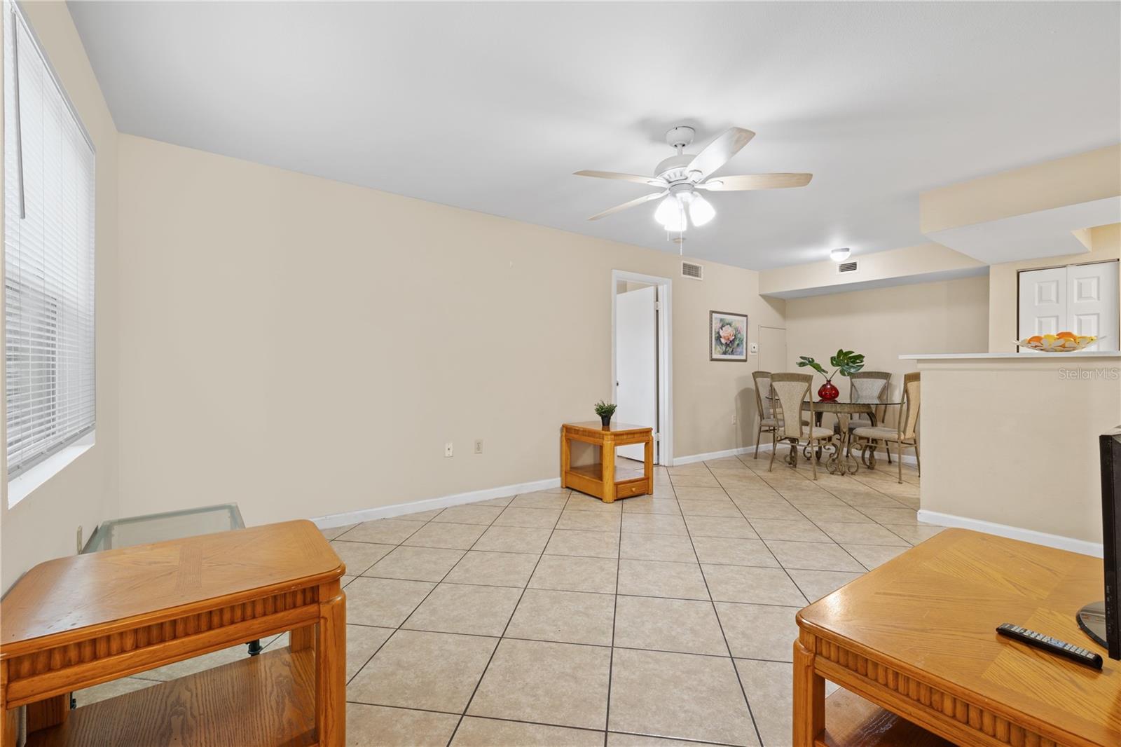 Image 9 of 51 For 3032 Parkway Boulevard 208