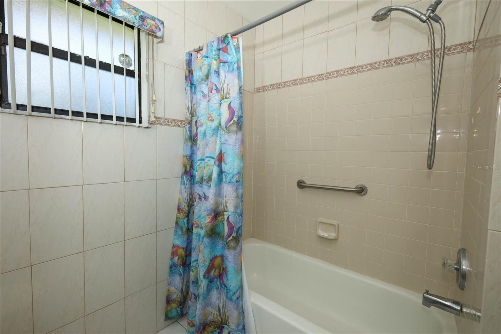 Image 27 of 43 For 11832 Scotty Drive