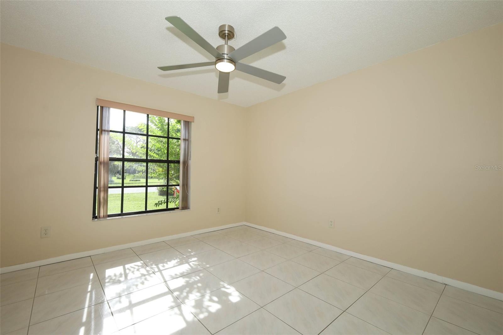 Image 28 of 43 For 11832 Scotty Drive