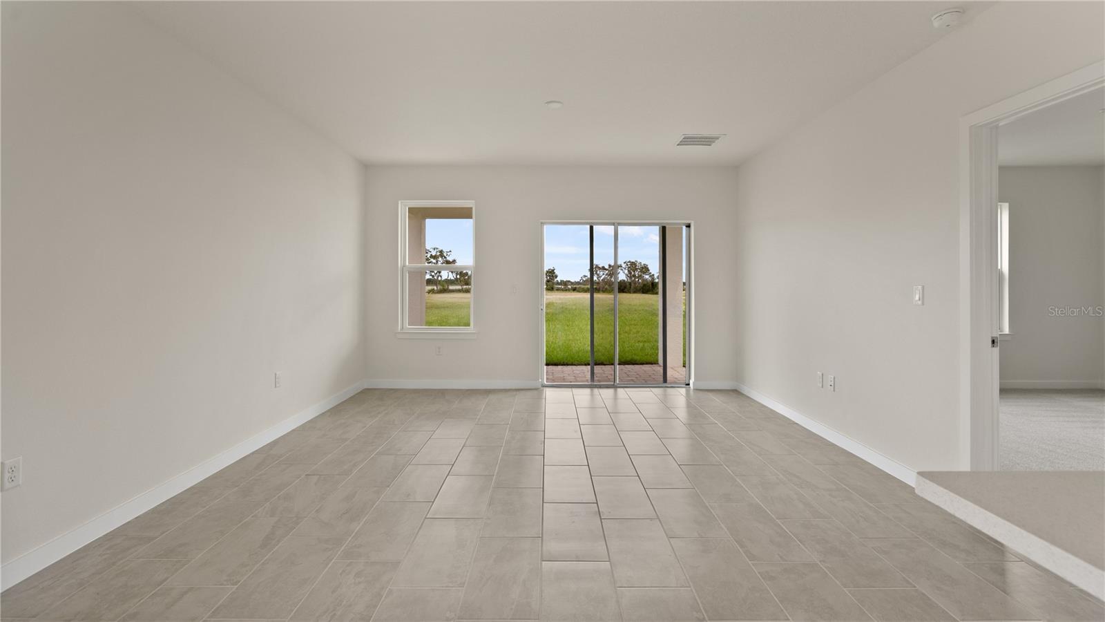 Image 13 of 49 For 321 Meredith Boulevard