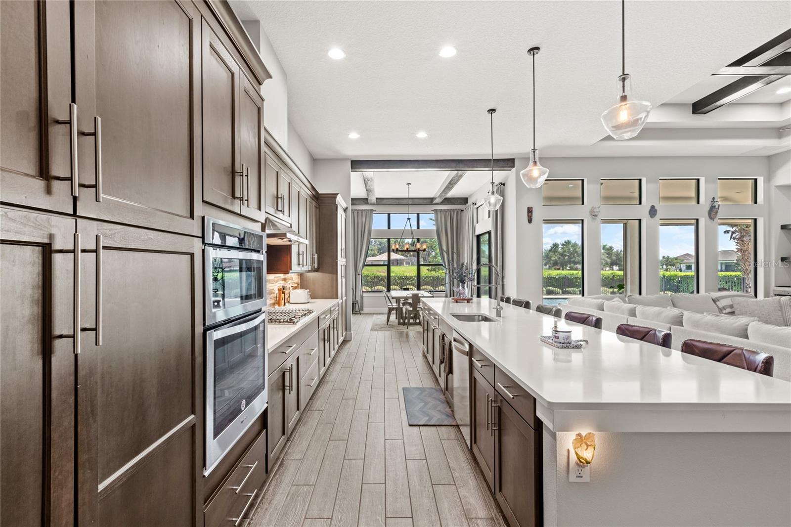 Image 12 of 57 For 25609 Grandview Pointe