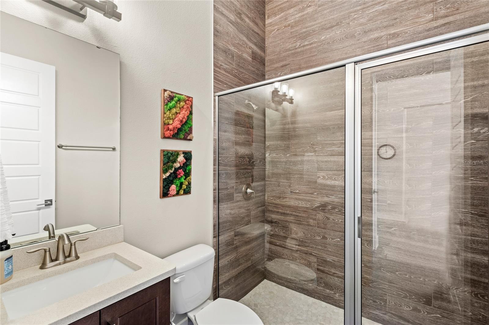 Image 36 of 57 For 25609 Grandview Pointe